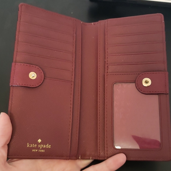 Kate Spade Wallet - Picture 4 of 6